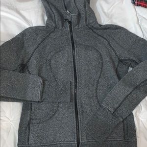 lulu lemon zip up sweater